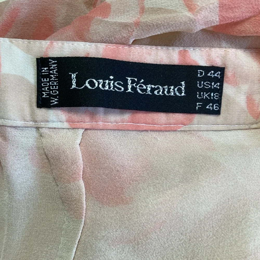 Louis Feraud Vintage Lightweight Pink Floral Silk Skirt from Germany US Size 10